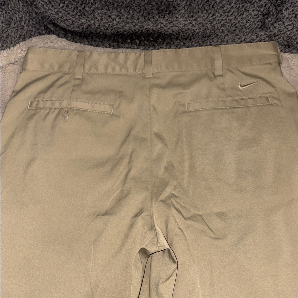 π4 for $20 Nike Golf Men's Dri-fit Golf Shorts, size 32 - Picture 4 of 8